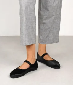 Bosanova Ballerines Et Mary Janes | Ballerines en velours noir avec boucle