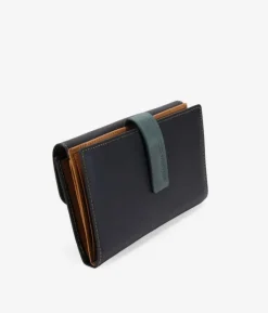 Femme Bosanova Portefeuilles | Portefeuille en cuir noir avec rabat vert