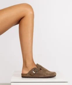 Bosanova Chaussures En Cuir | Sabots | Sabots en cuir taupe avec boucle et semelle en liège