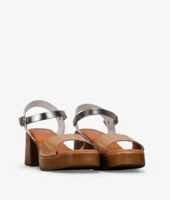 Bosanova Sandales À Talons | Chaussures En Cuir | Sandales à talons en cuir taupe avec fermeture à boucle